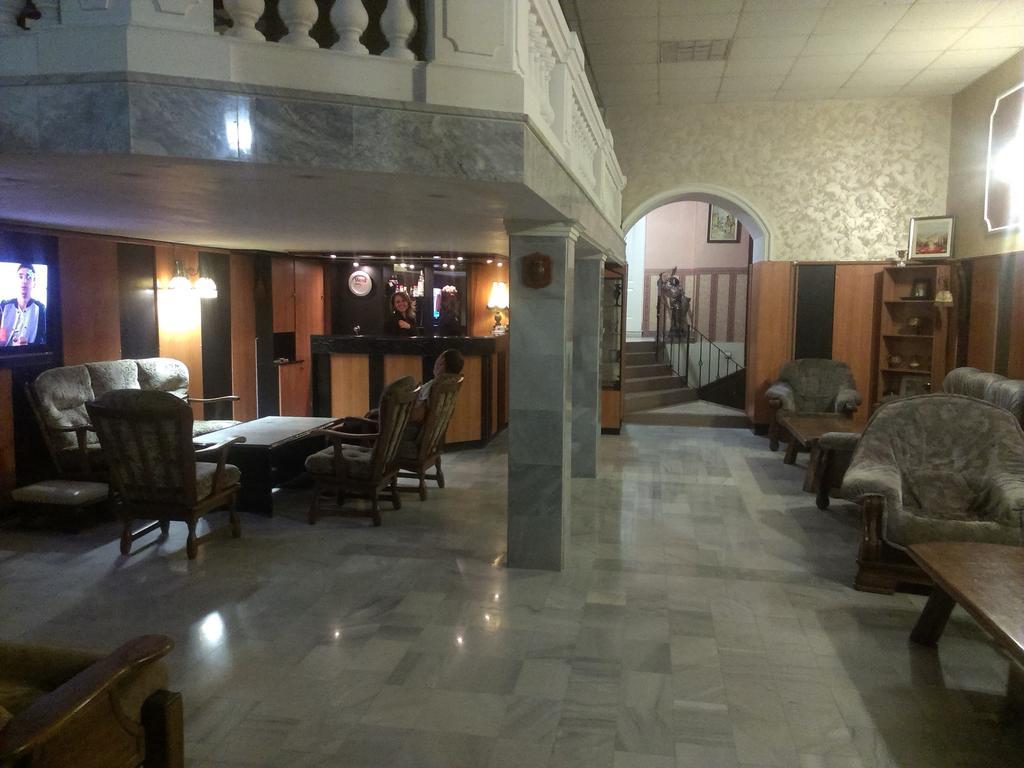 National Hotel Русе Экстерьер фото
